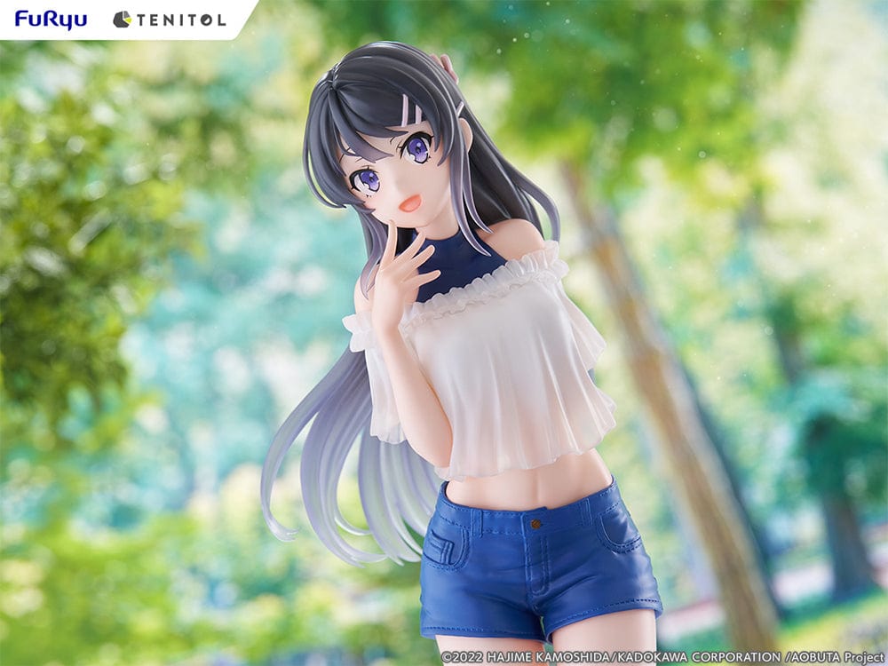  Rascal Does Not Dream of Bunny Girl Senpai Tenitol Tall Mai Sakurajima Figure in white off-shoulder top and blue shorts with long flowing hair.