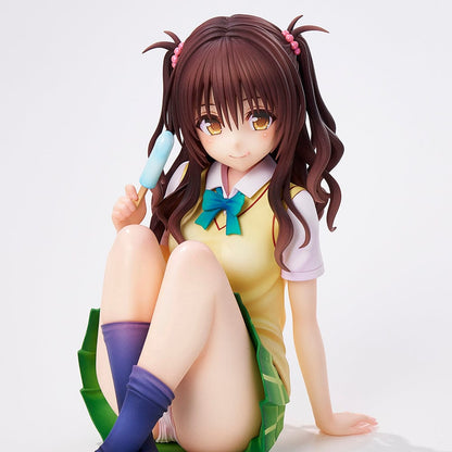 To Love-Ru Darkness School Uniform Series Mikan Yuki (High School Student Ver.) Figure in school uniform, sitting with popsicle and smiling.