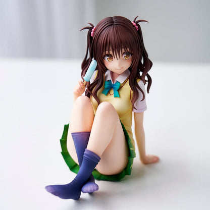 To Love-Ru Darkness School Uniform Series Mikan Yuki (High School Student Ver.) Figure in school uniform, sitting with popsicle and smiling.